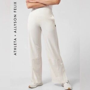 Athleta Allyson Felix Women's Cream Pants Large